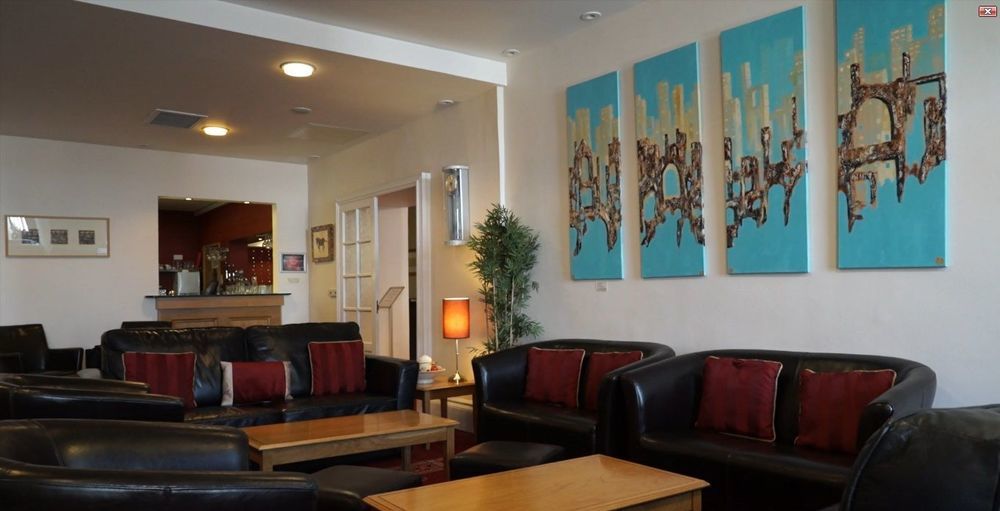 Отель Portrush Adelphi Экстерьер фото The lounge at the airport