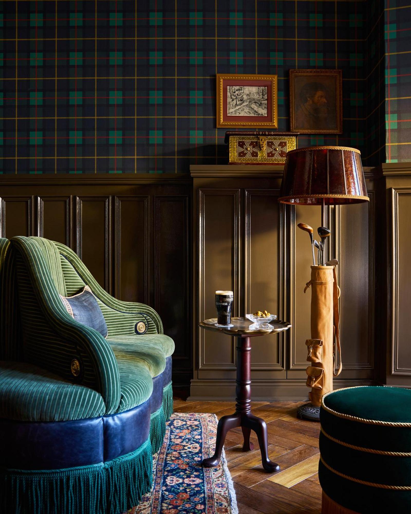 Отель Portrush Adelphi Экстерьер фото